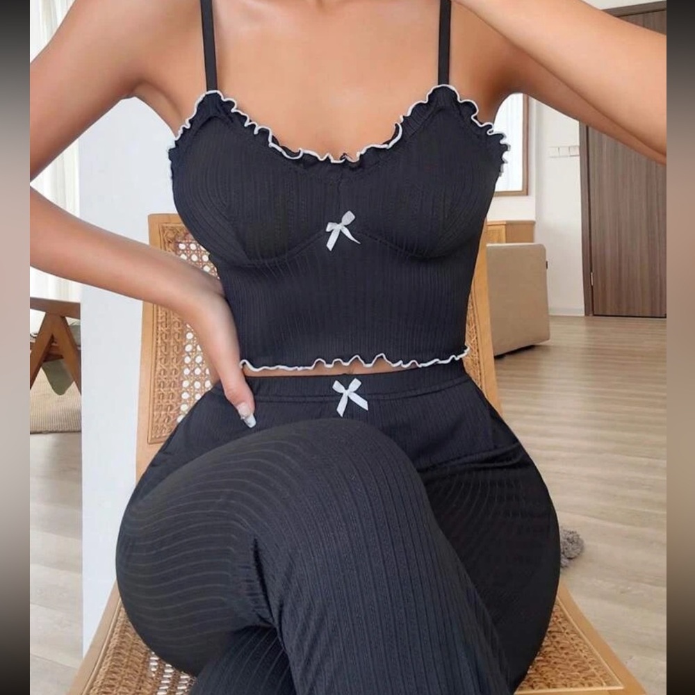PJ set
